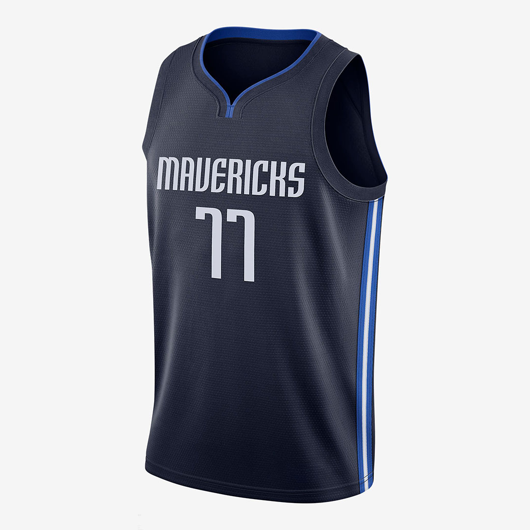 basketblluni1.jpg